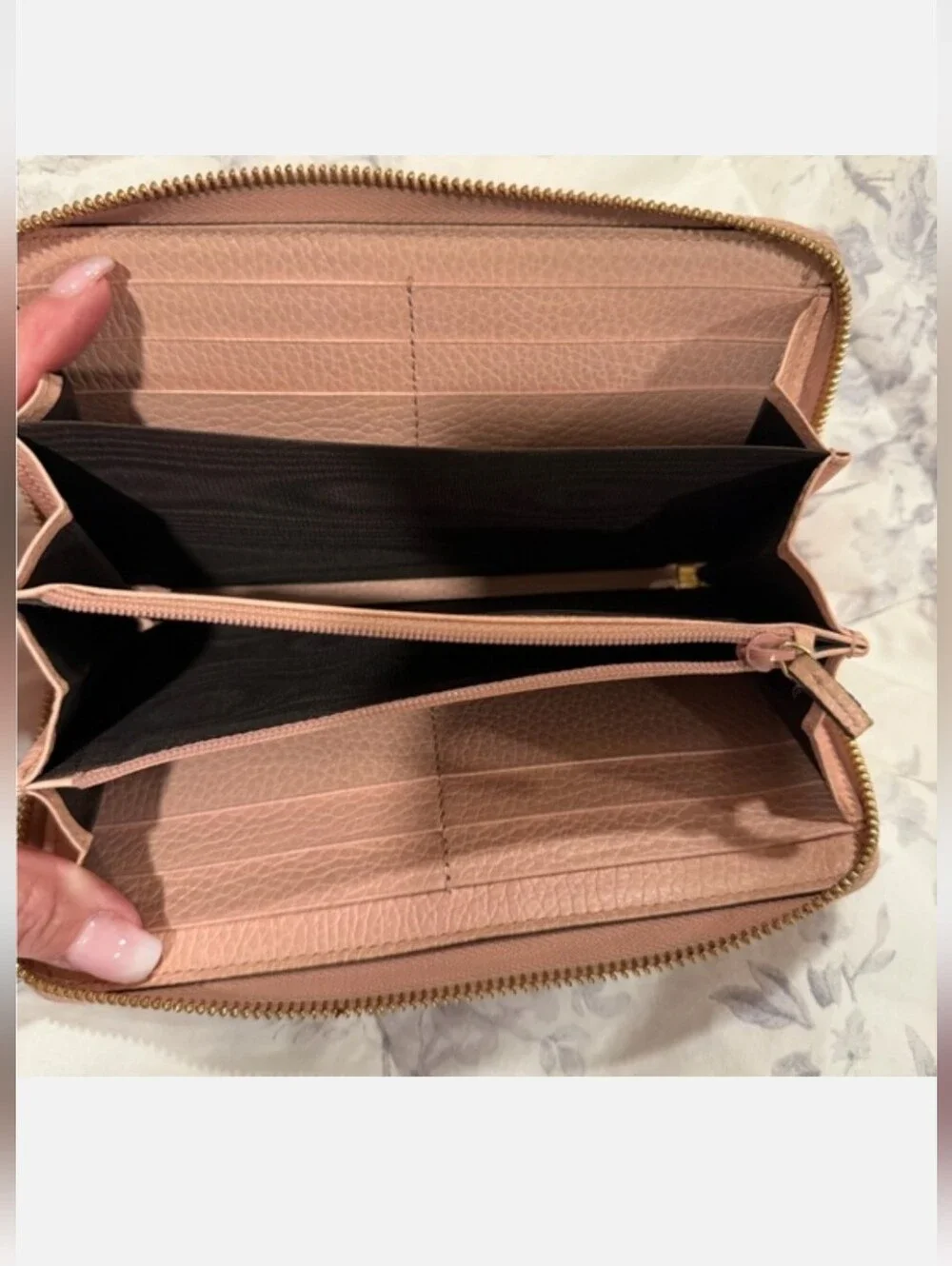 Gucci GG Marmont zip-around continental wallet Pink